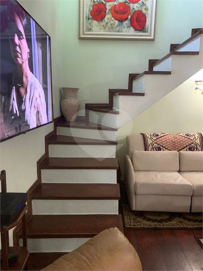 Sala Living - Acesso aos quartos