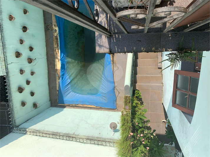 Vista lazer piscina fundos