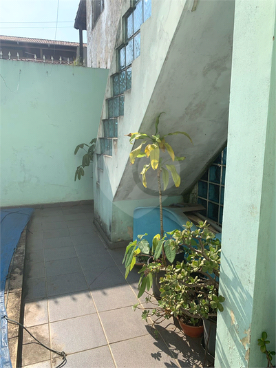 Saida da Edicula para piscina
