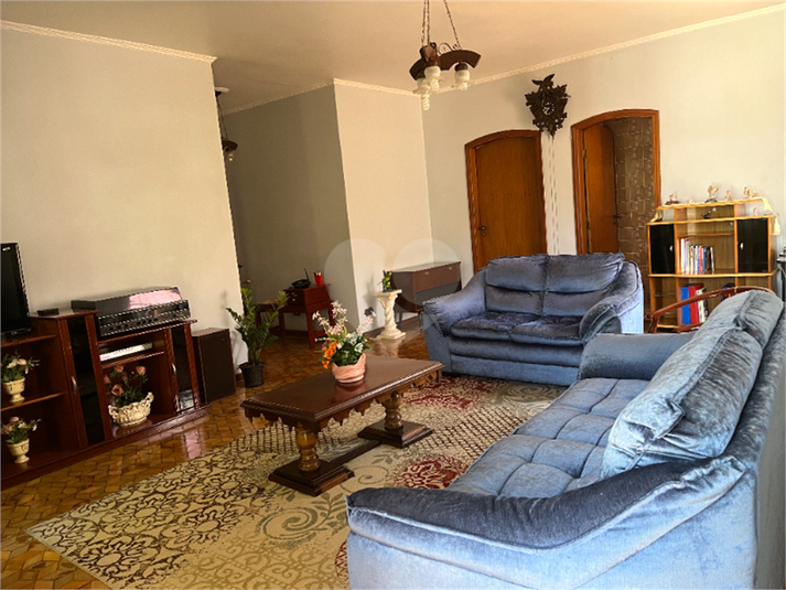 Foto REO1070799