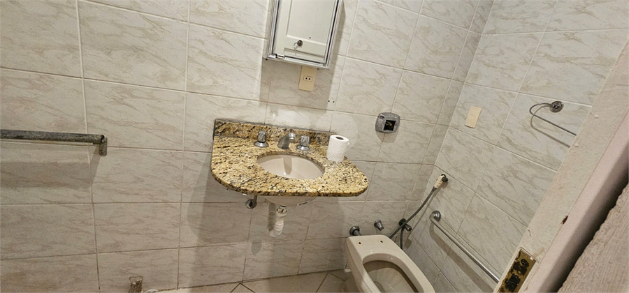 Foto REO1070859