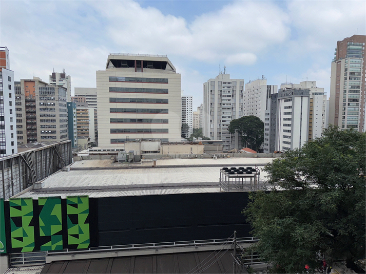Foto REO1070946