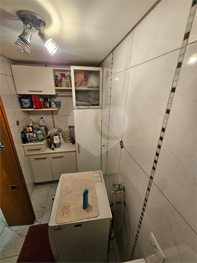 Foto REO1071012