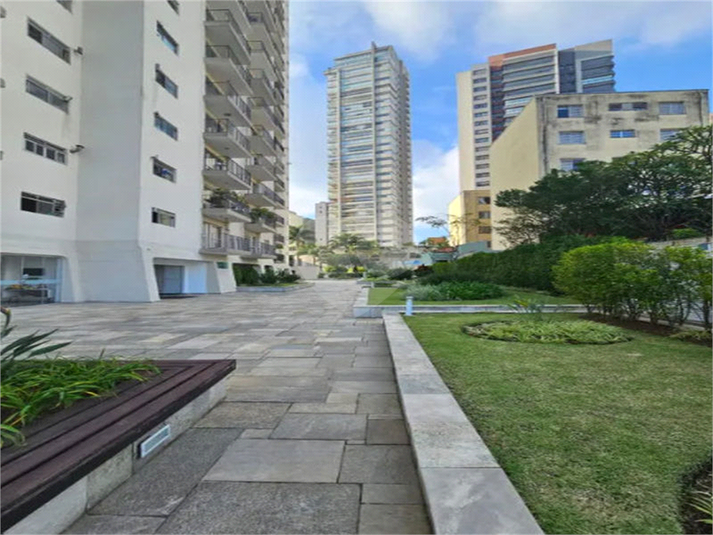 Foto REO1071241