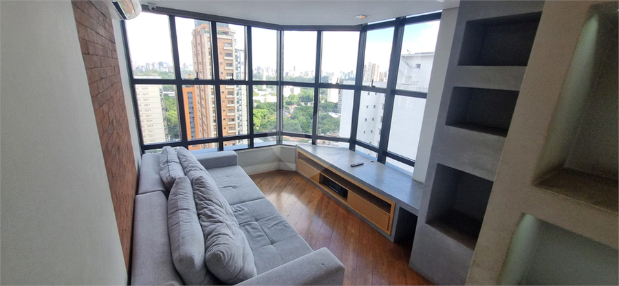 Foto REO1071347