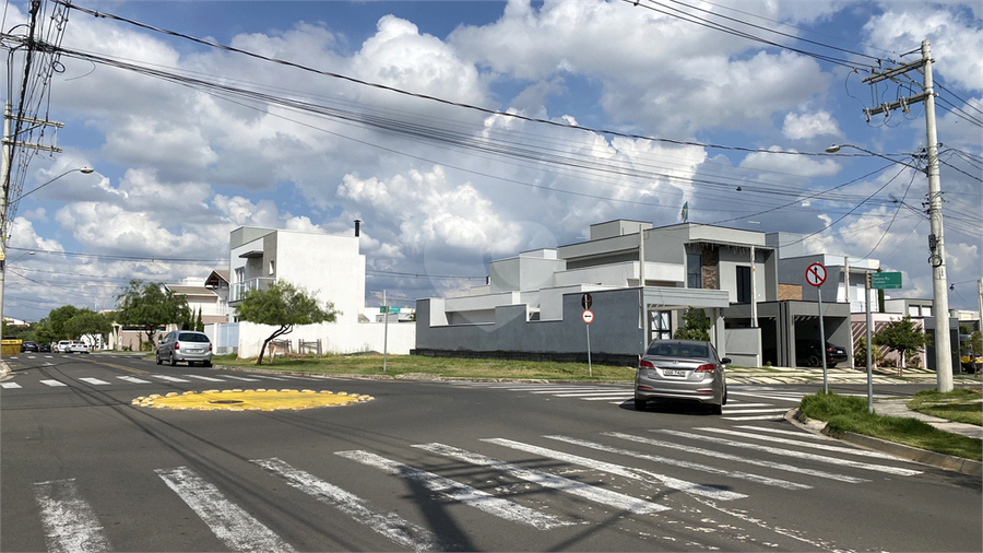 Foto REO1071680