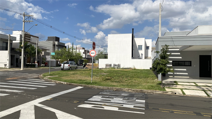 Foto REO1071680