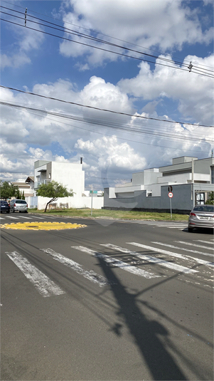 Foto REO1071680