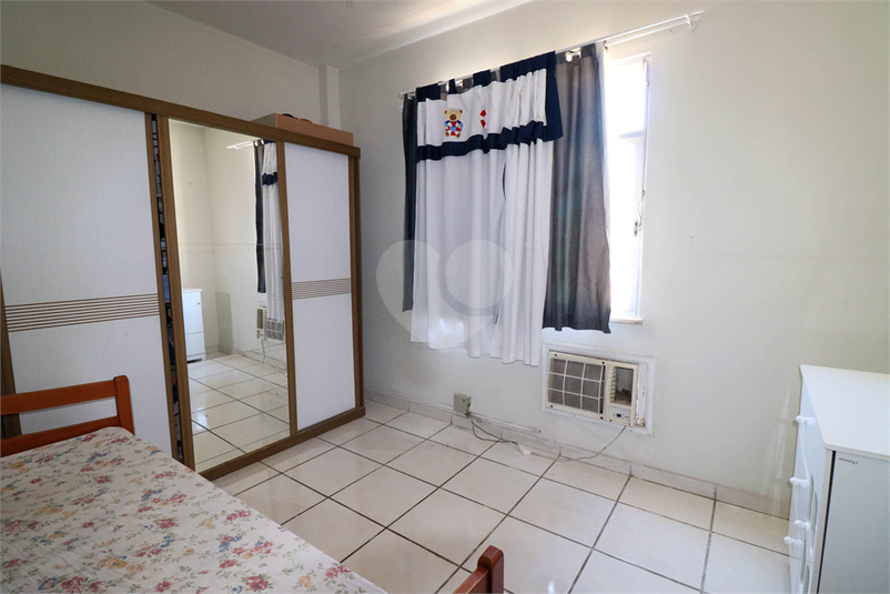 Foto REO1071701