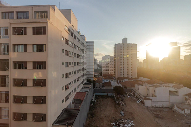 Foto REO1071726