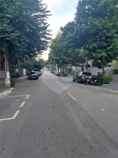 Foto REO1071727