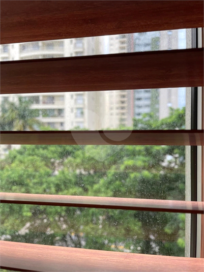 Foto REO1071727