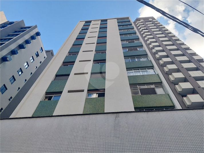 Foto REO1071727