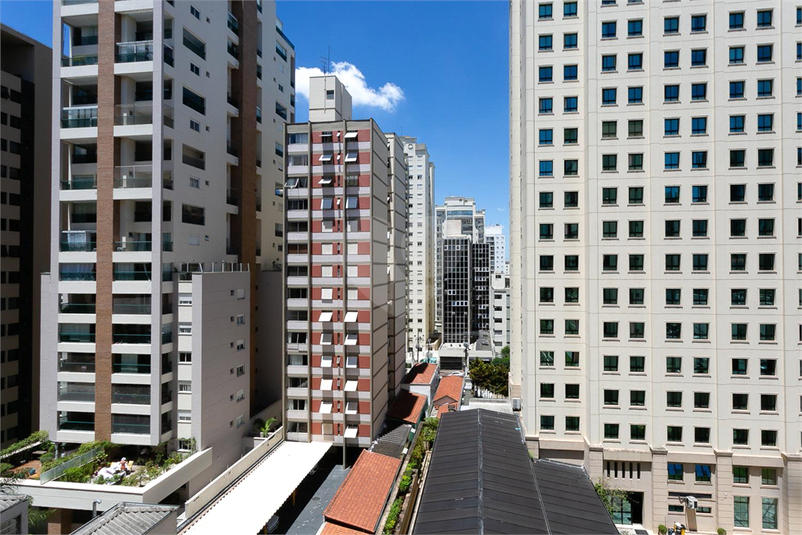Foto REO1071740