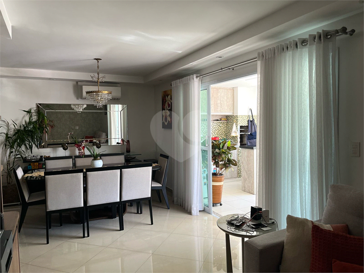 Foto REO1071753