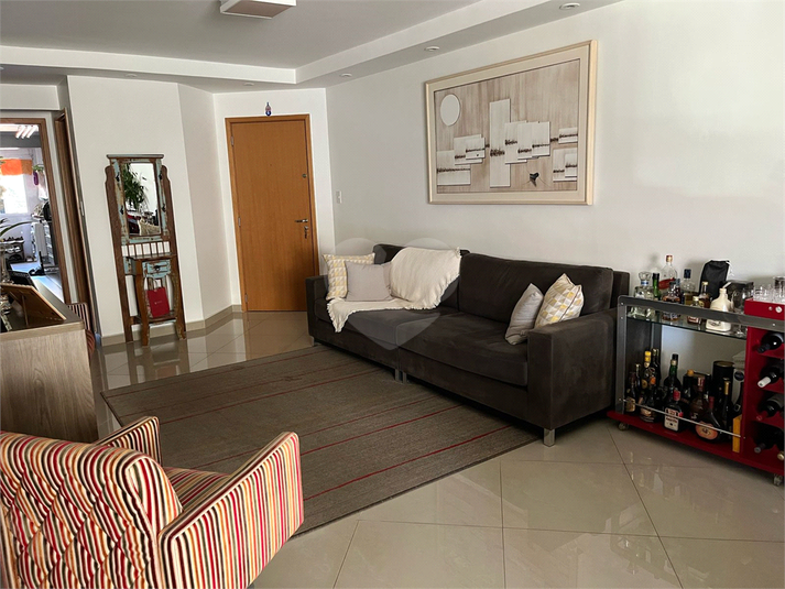 Foto REO1071753