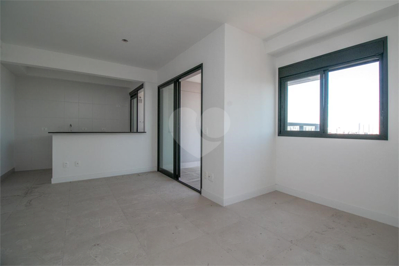 Venda Apartamento São Paulo Quarta Parada REO1071770 3