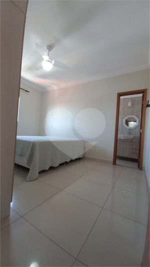 Foto REO1071793