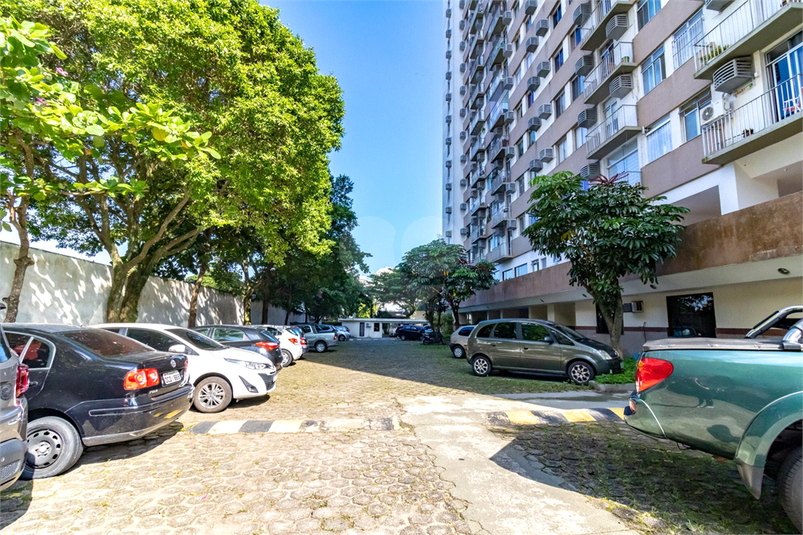Foto REO1071877