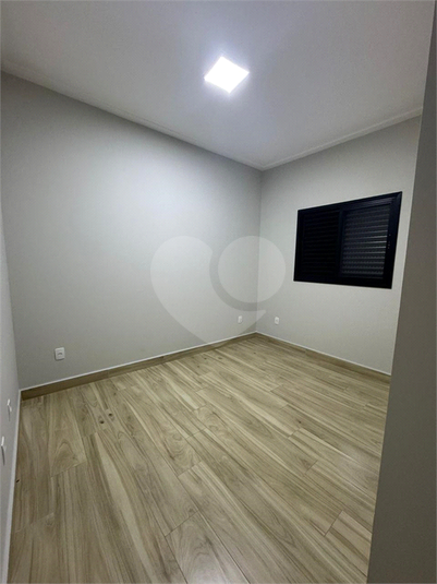 Foto REO1072126