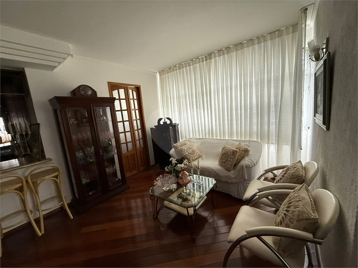 Foto REO1072133