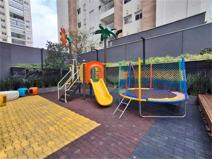 Foto REO1072168