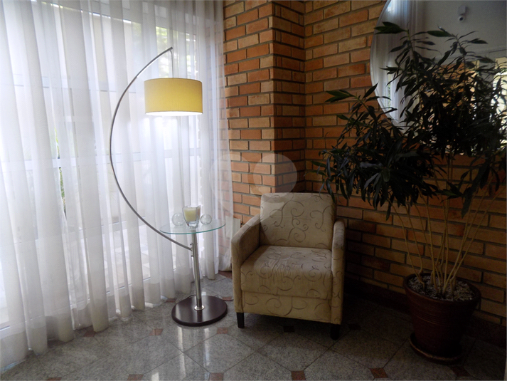 Foto REO1072180