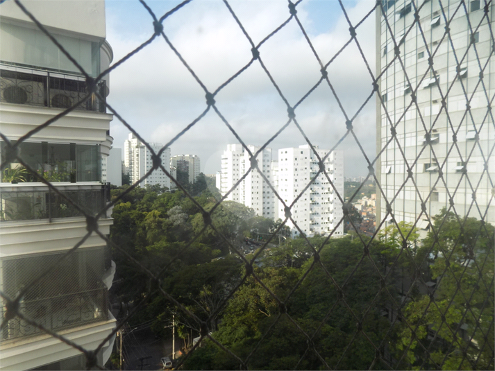 Foto REO1072180