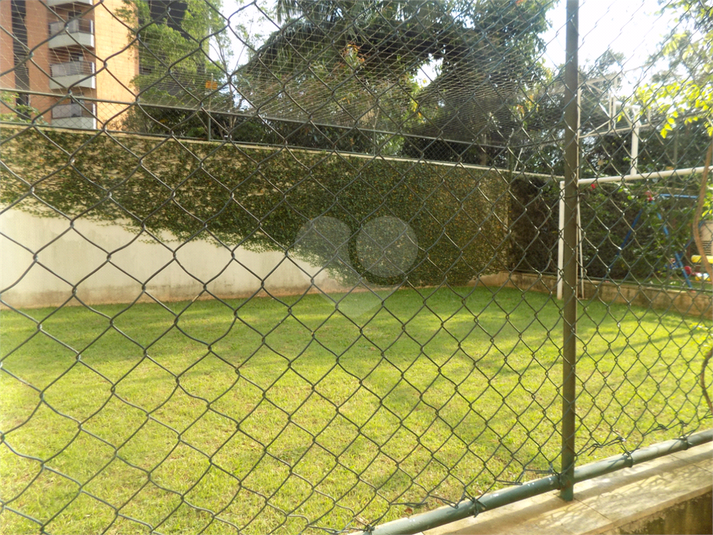 Foto REO1072180