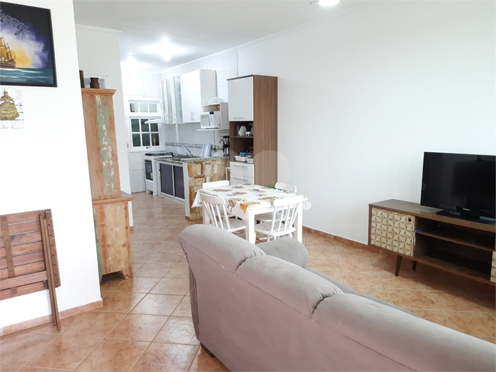 Foto REO1072199
