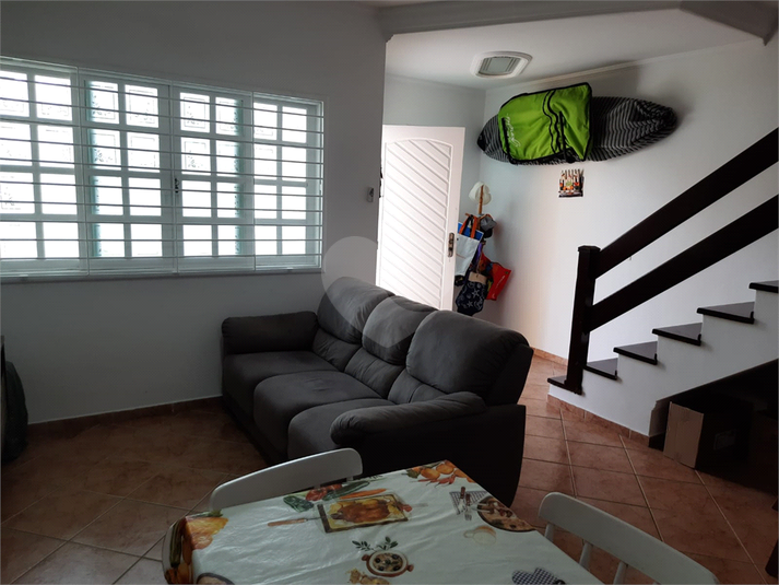Foto REO1072199