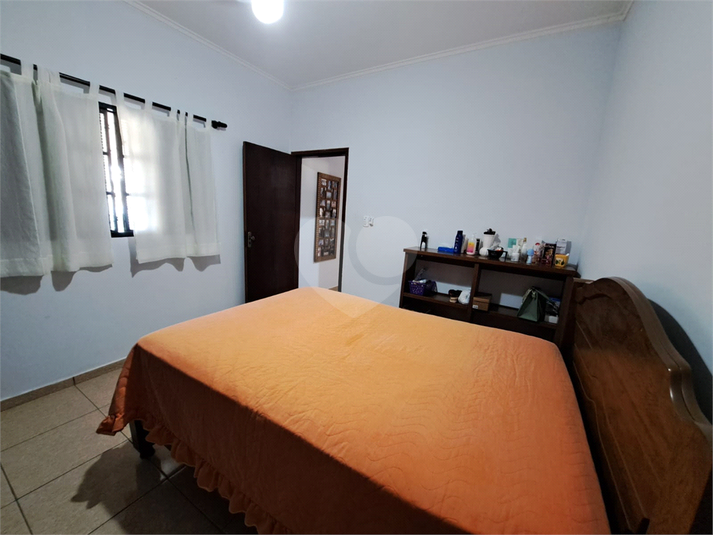 Foto REO1072359