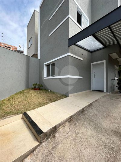 Foto REO1072431