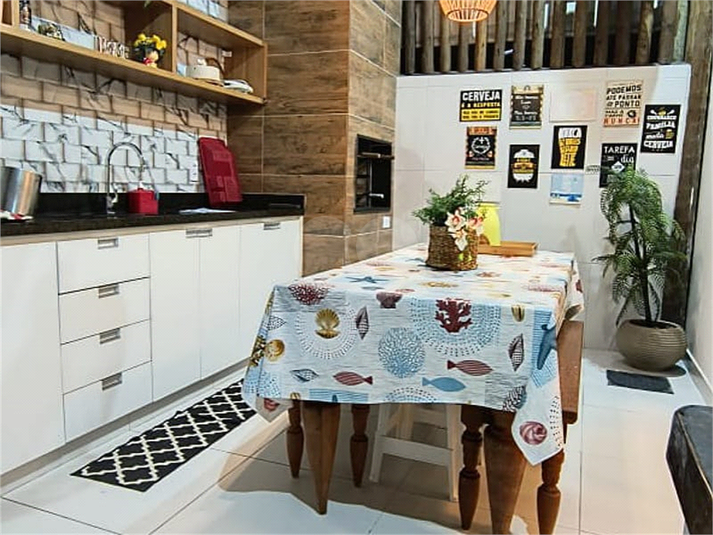 Foto REO1072436