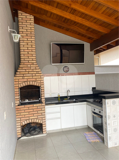 Foto REO1072446