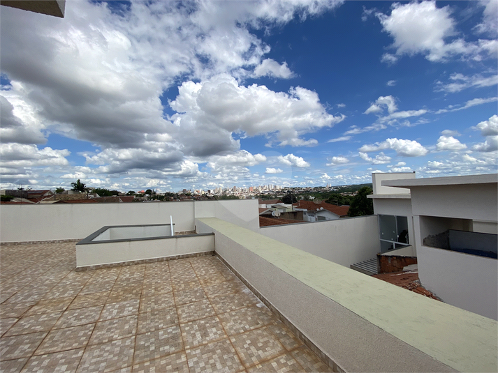 Foto REO1072526