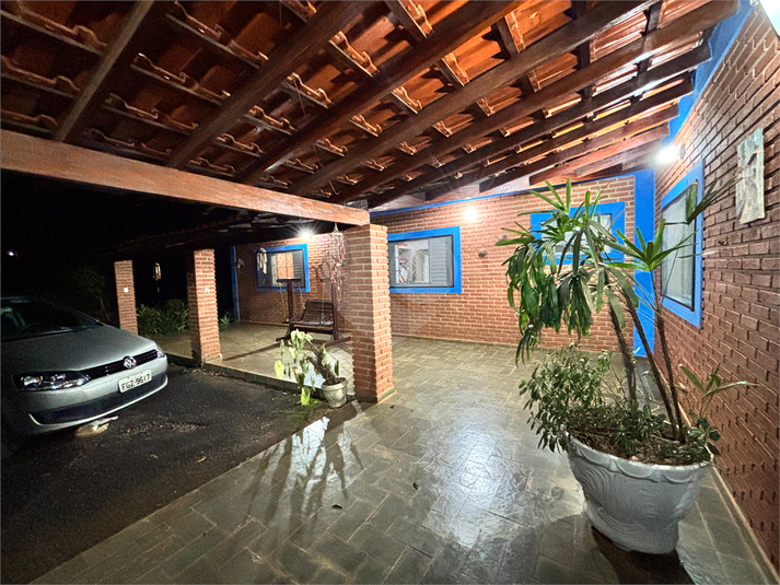 Foto REO1072536