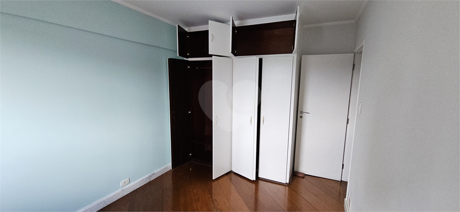 Foto REO1072642