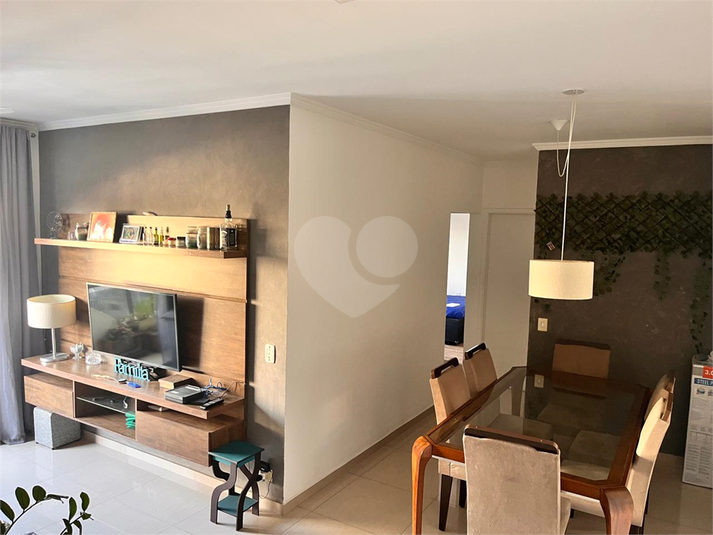 Foto REO1072645
