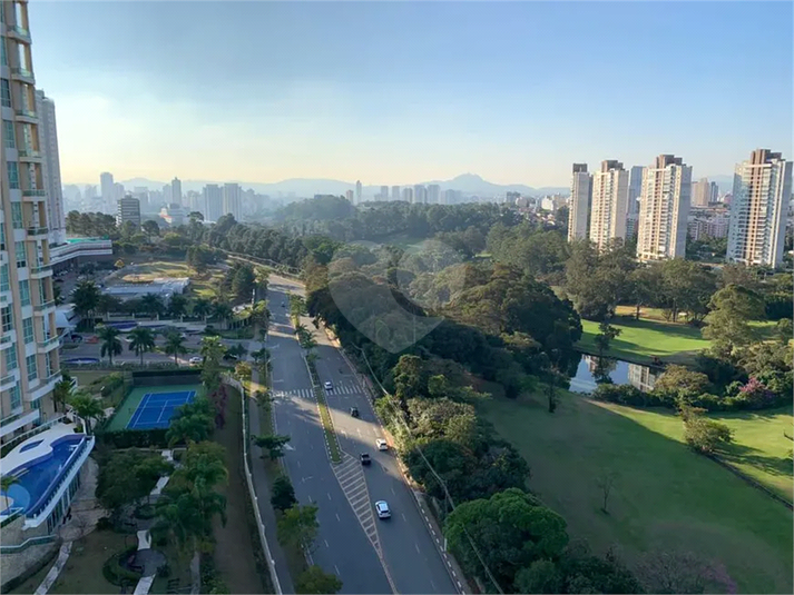 Foto REO1072652