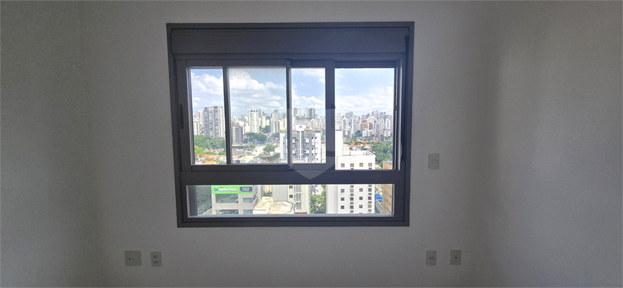 Foto REO1072691