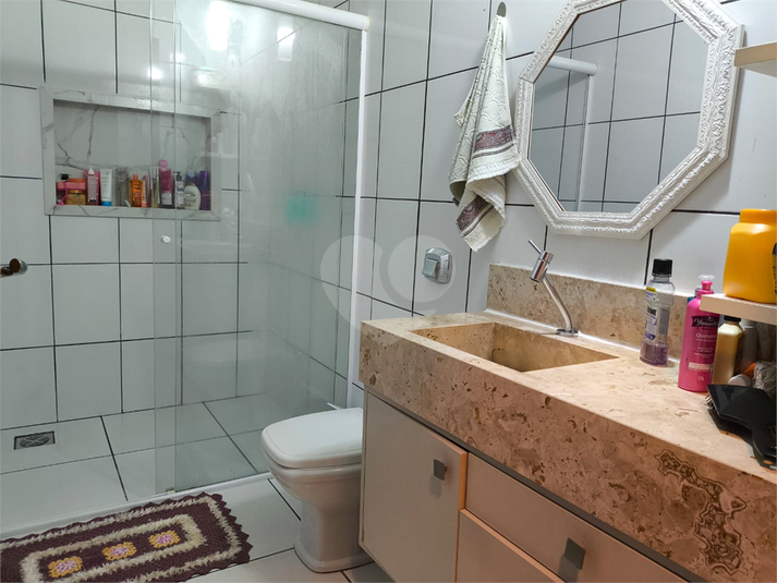 Foto REO1072750
