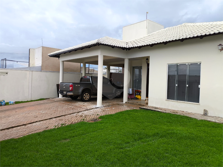 Foto REO1072750