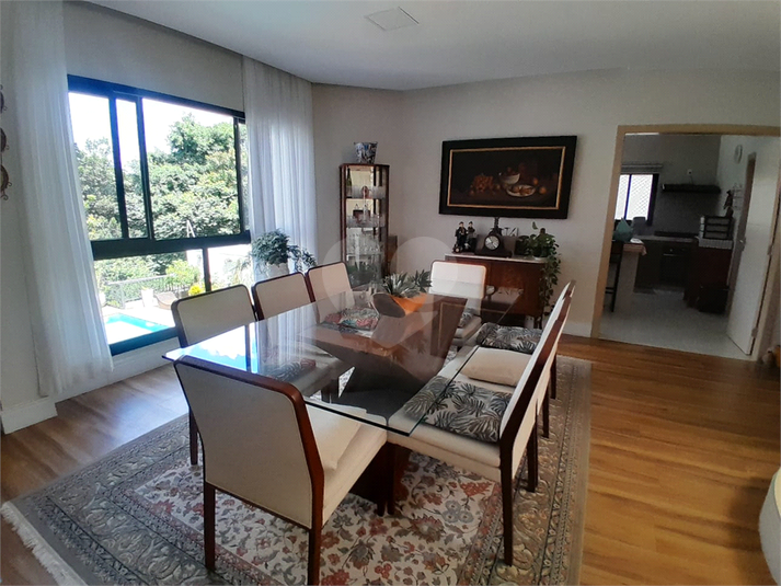 Foto REO1072780