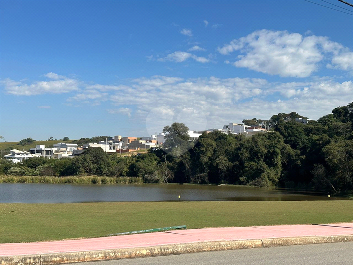 Foto REO1072836