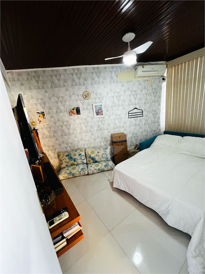 Foto REO1072932