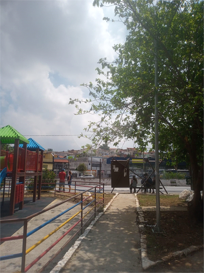 Foto REO1073011