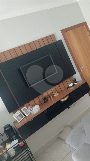 Foto REO1073035