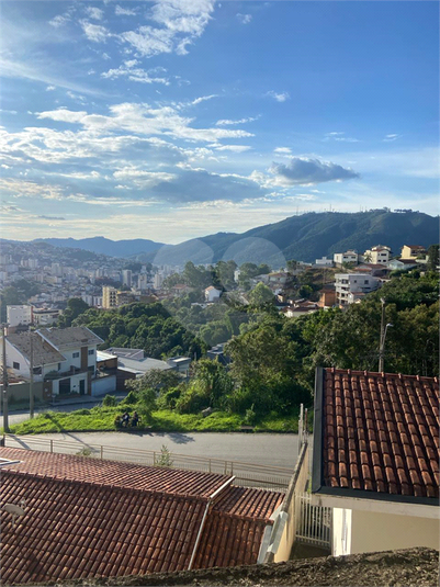 Foto REO1073066