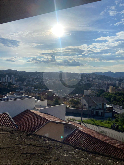 Foto REO1073066